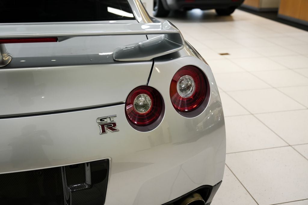 2016 Nissan GT-R Premium