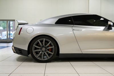 2016 Nissan GT-R Premium