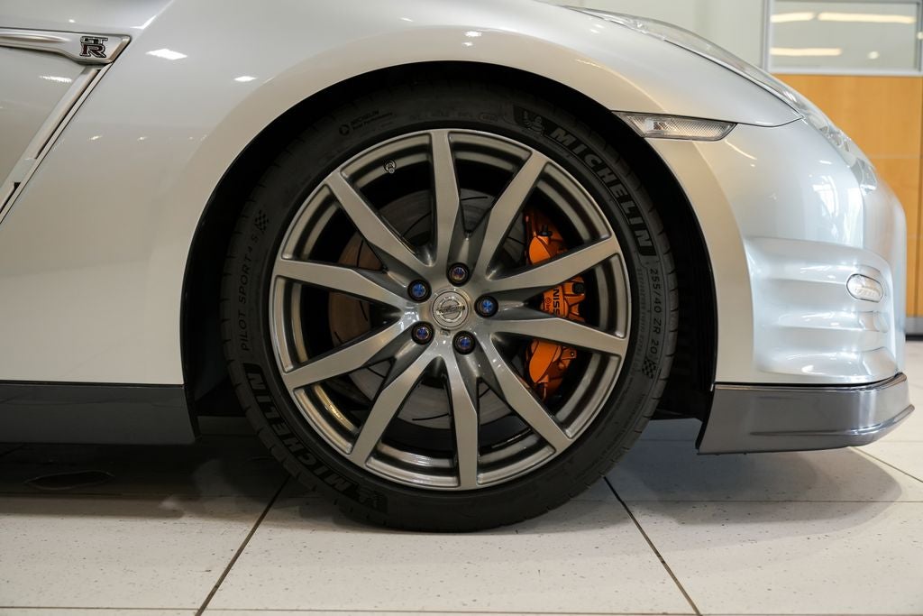 2016 Nissan GT-R Premium