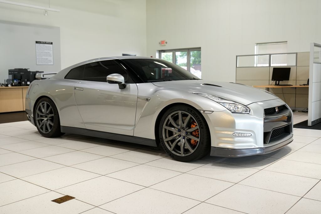 2016 Nissan GT-R Premium
