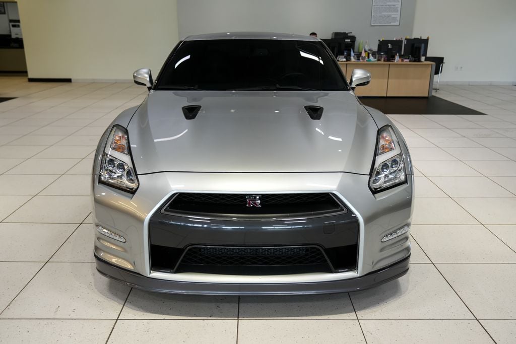 2016 Nissan GT-R Premium