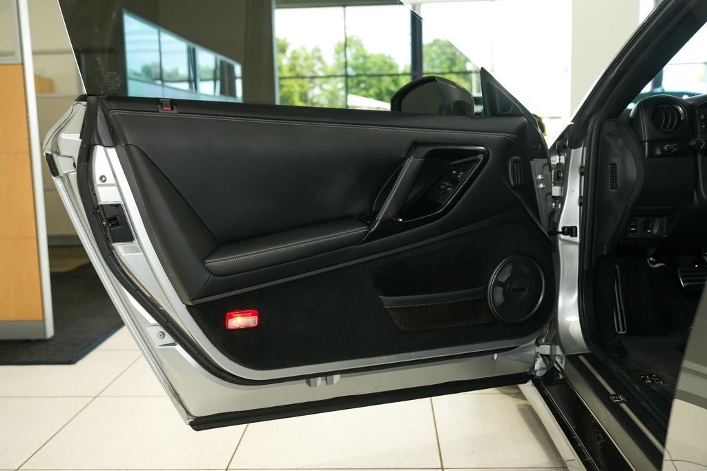 2016 Nissan GT-R Premium