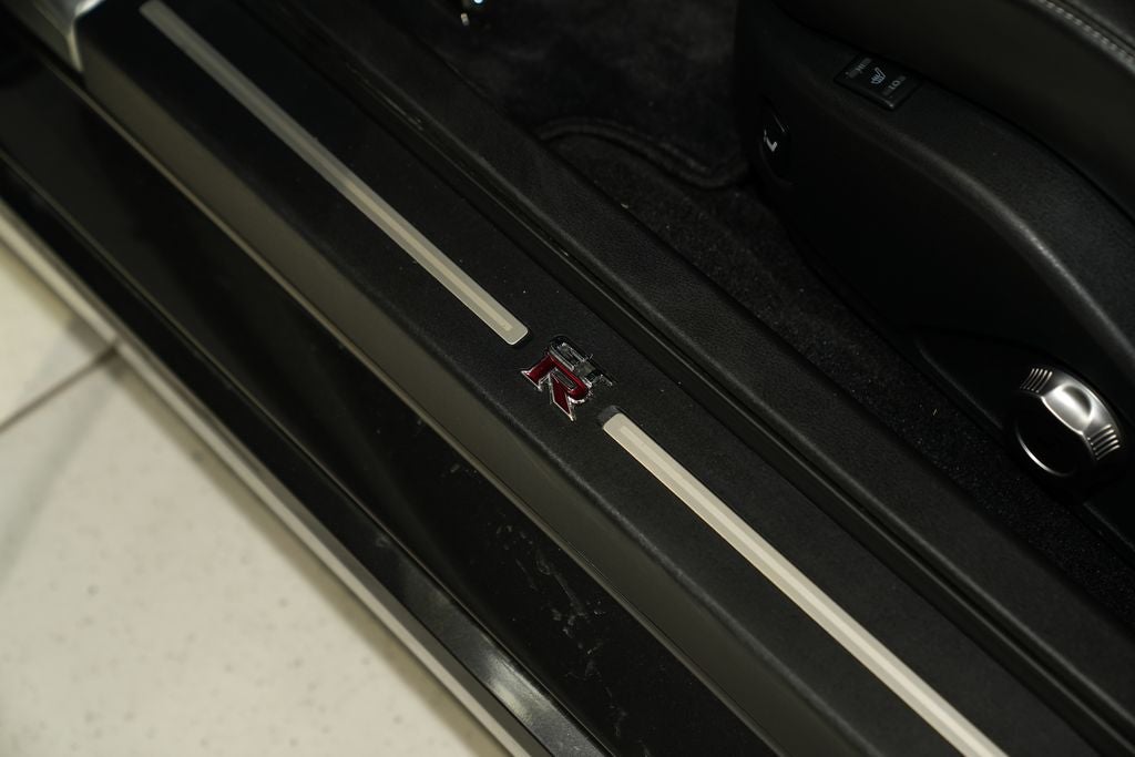 2016 Nissan GT-R Premium