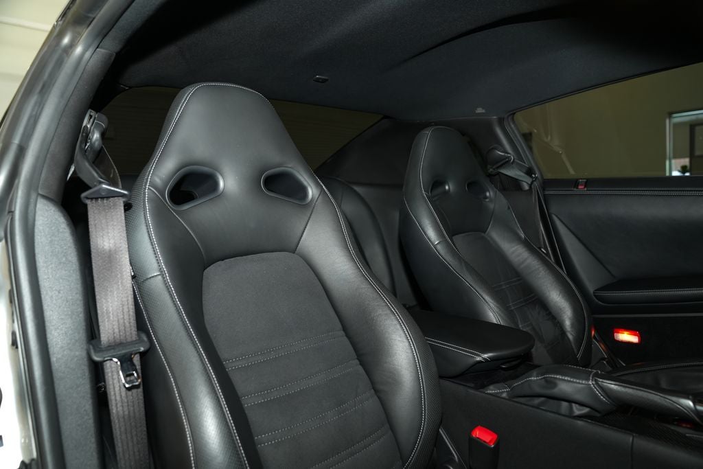 2016 Nissan GT-R Premium