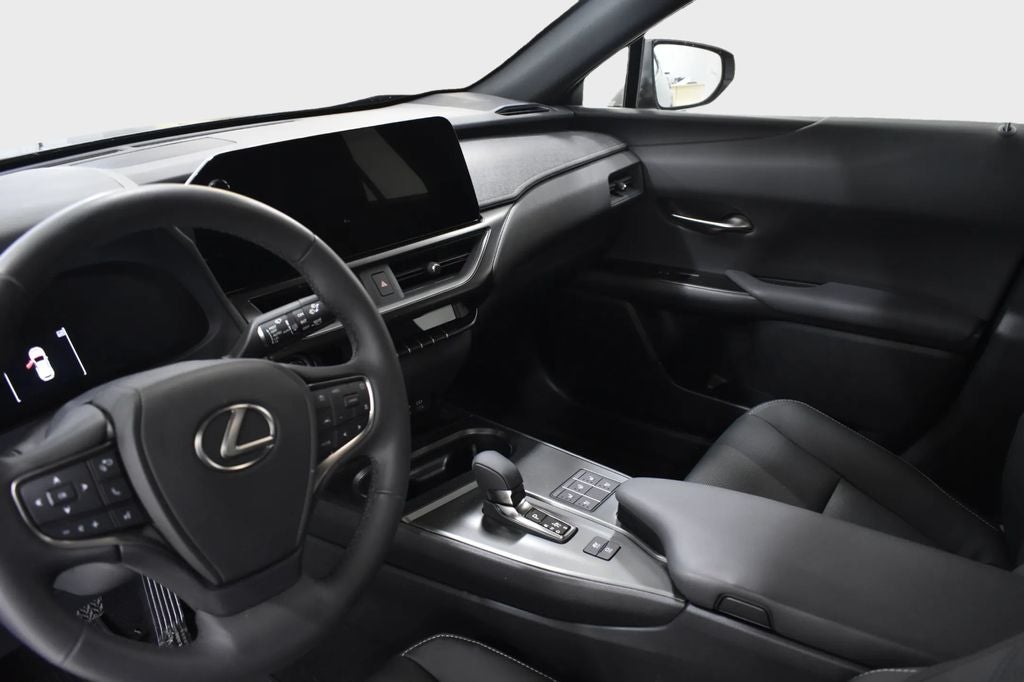 2025 Lexus UX 300h Premium