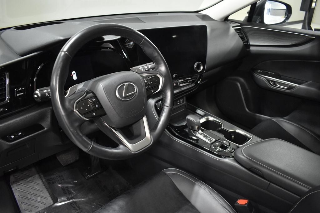 2022 Lexus NX 350h Luxury