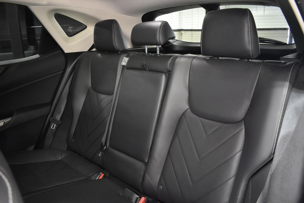 2022 Lexus NX 350h Luxury