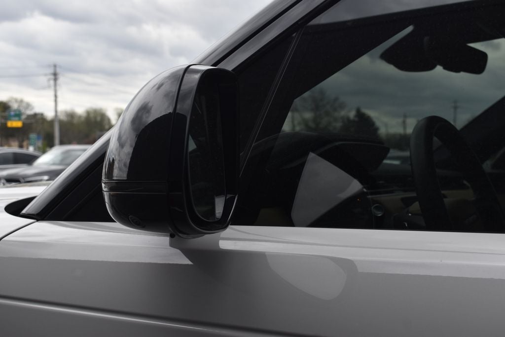 2024 Land Rover Range Rover Sport SE