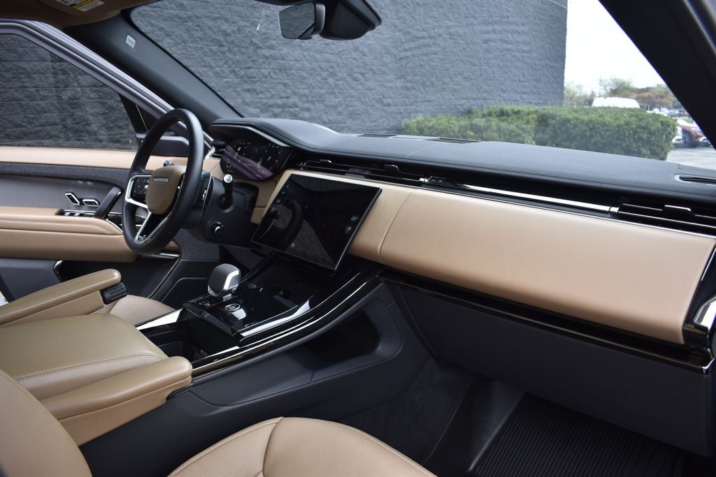 2024 Land Rover Range Rover Sport SE