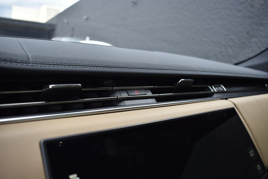 2024 Land Rover Range Rover Sport SE