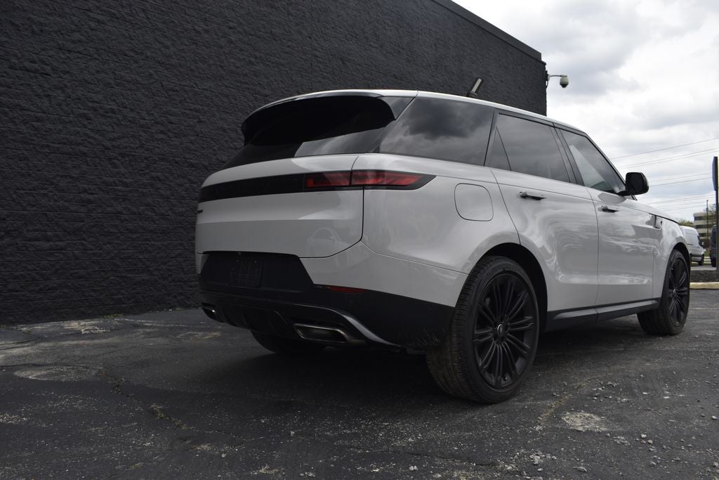 2024 Land Rover Range Rover Sport SE