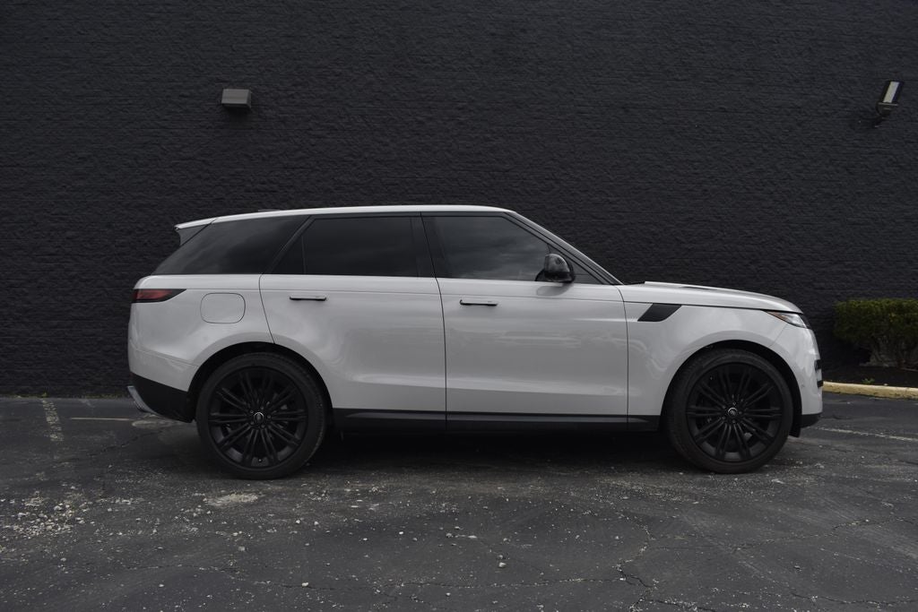 2024 Land Rover Range Rover Sport SE