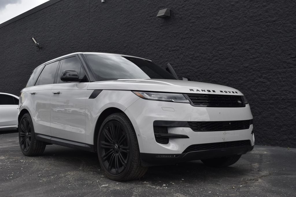 2024 Land Rover Range Rover Sport SE