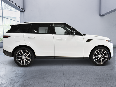 2023 Land Rover Range Rover Sport SE