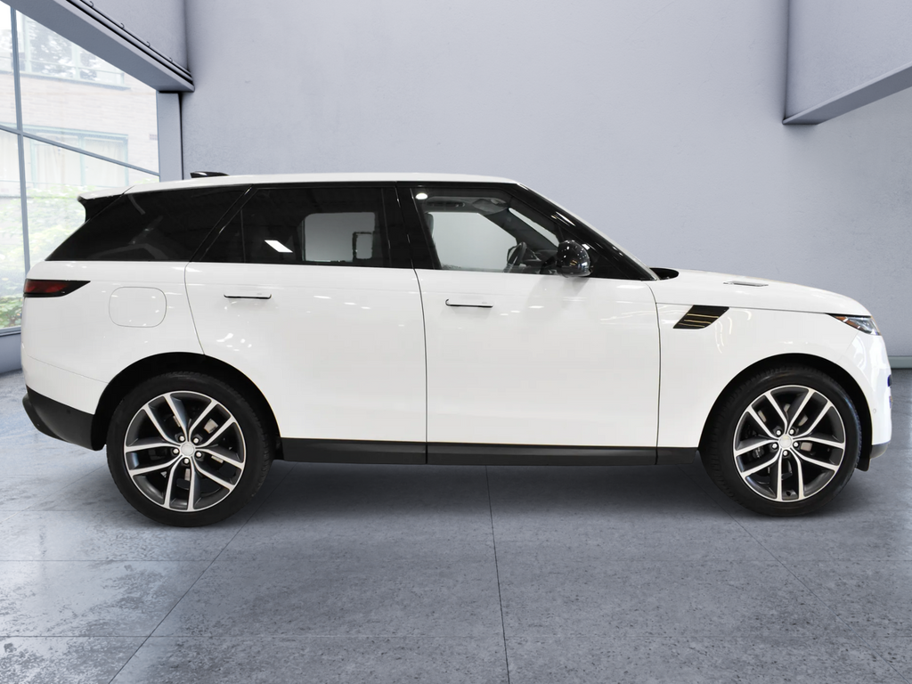 2023 Land Rover Range Rover Sport SE