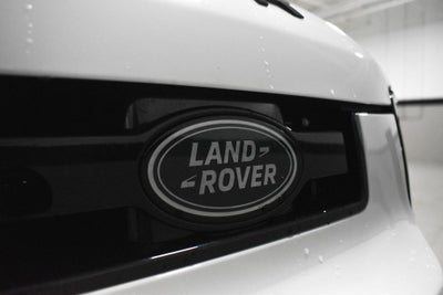 2025 Land Rover Defender 130 V8