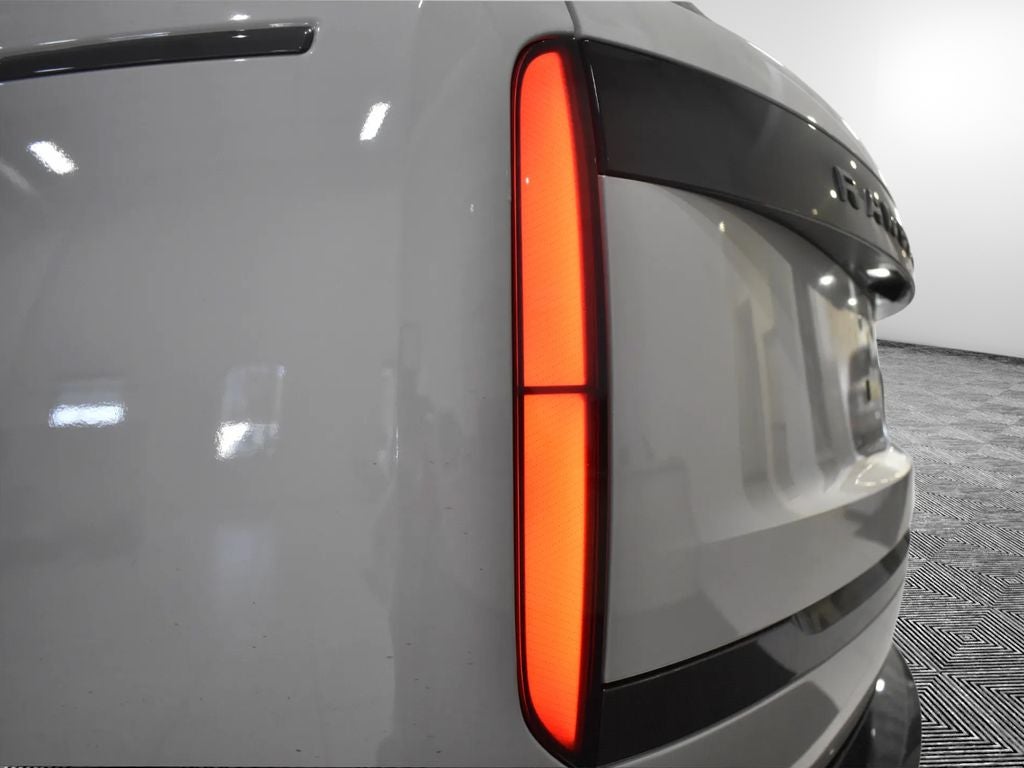 2025 Land Rover Range Rover Autobiography