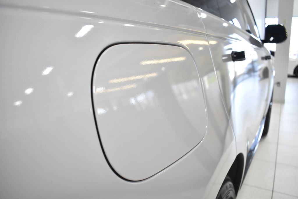 2025 Land Rover Range Rover Autobiography