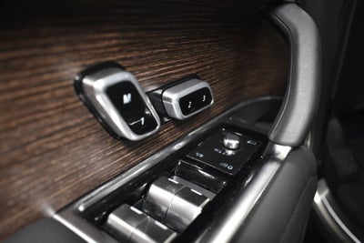 2025 Land Rover Range Rover Autobiography