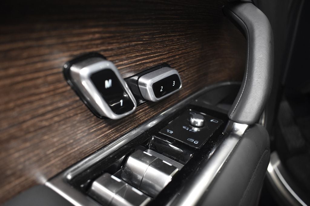 2025 Land Rover Range Rover Autobiography