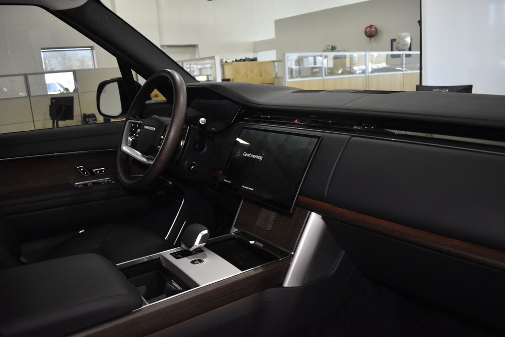 2025 Land Rover Range Rover Autobiography