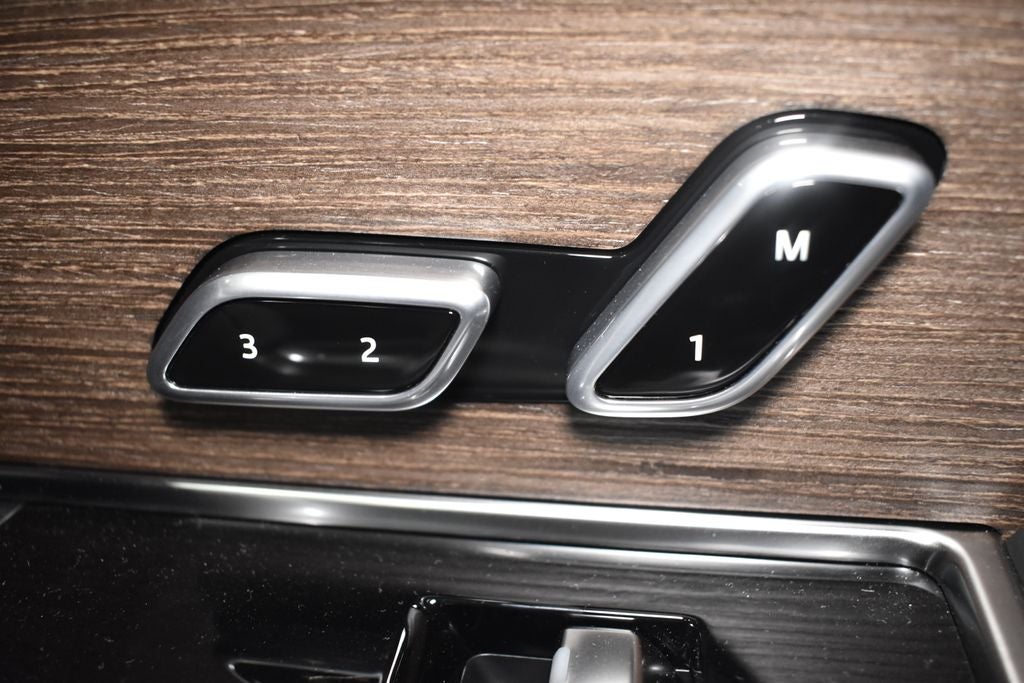 2025 Land Rover Range Rover Autobiography