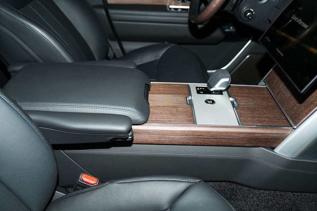 2025 Land Rover Range Rover Autobiography