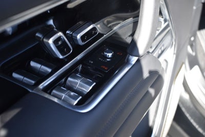 2025 Land Rover Range Rover Autobiography