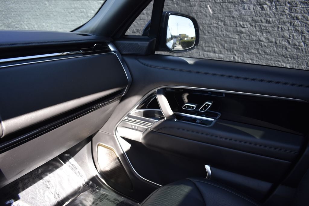 2025 Land Rover Range Rover Autobiography