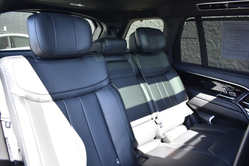 2025 Land Rover Range Rover Autobiography