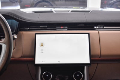2023 Land Rover Range Rover SE