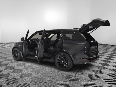 2025 Land Rover Range Rover SE LWB