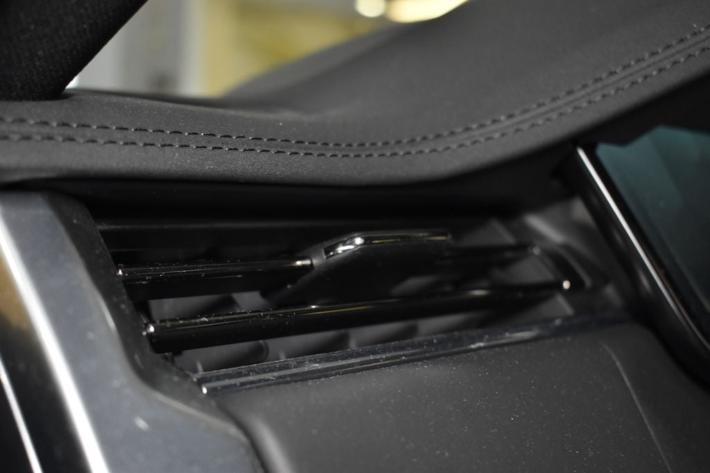 2025 Land Rover Range Rover SE LWB