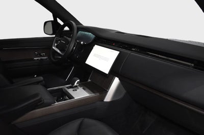2025 Land Rover Range Rover SE LWB