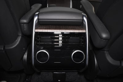 2025 Land Rover Range Rover SE LWB