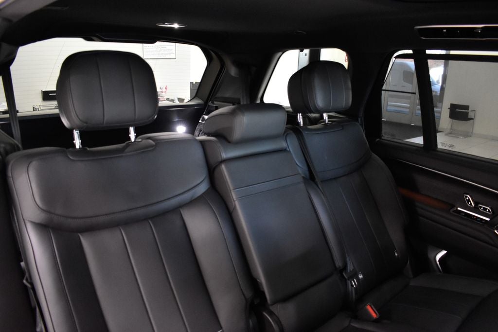 2024 Land Rover Range Rover SE LWB
