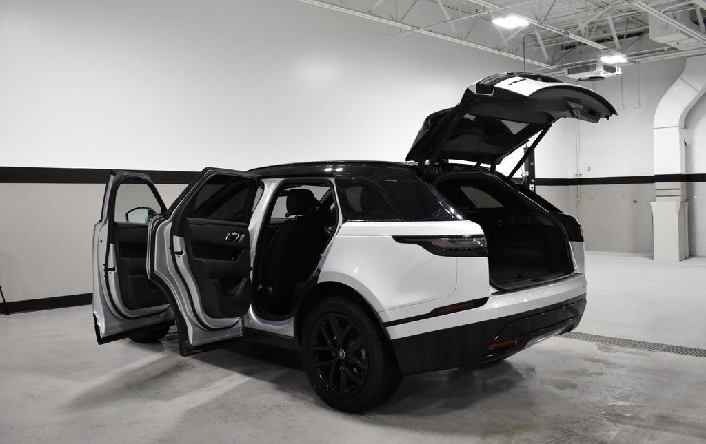 2025 Land Rover Range Rover Velar Dynamic SE