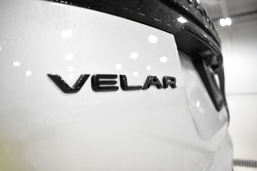 2025 Land Rover Range Rover Velar Dynamic SE