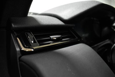 2025 Land Rover Range Rover Velar Dynamic SE