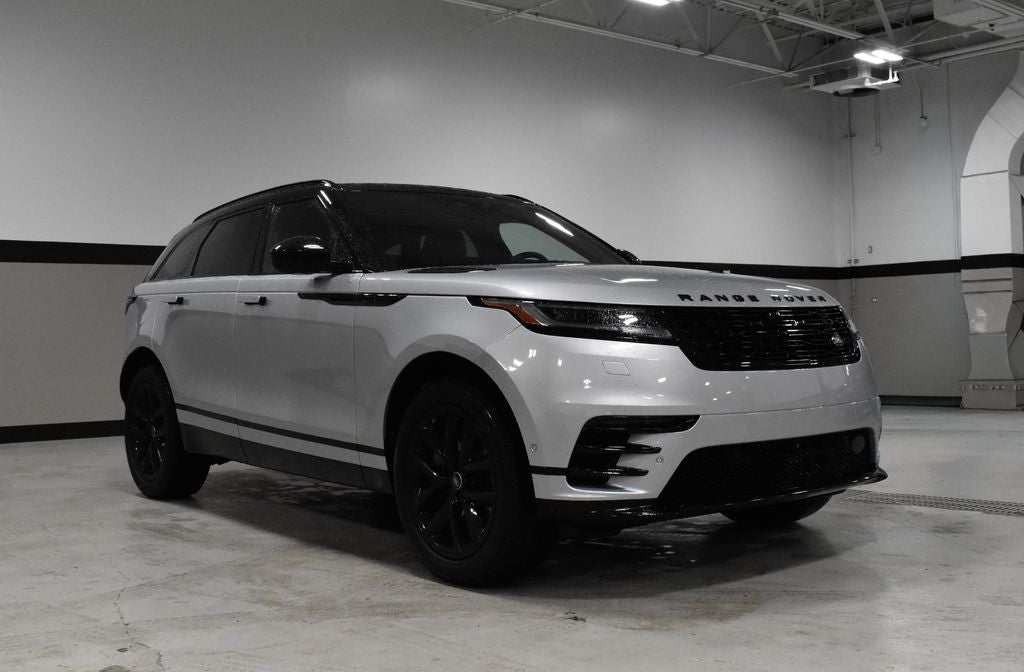 2025 Land Rover Range Rover Velar Dynamic SE