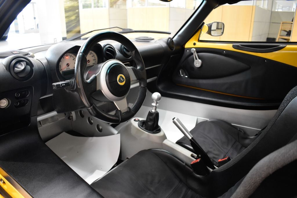 2005 Lotus Elise Base