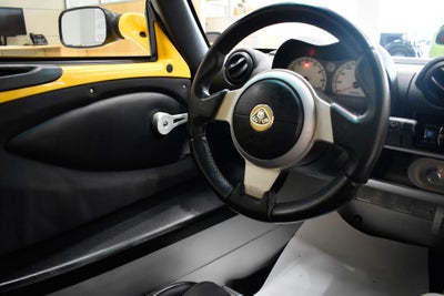 2005 Lotus Elise Base