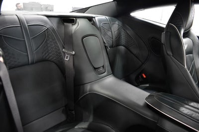 2022 Aston Martin DBS Superleggera Coupe