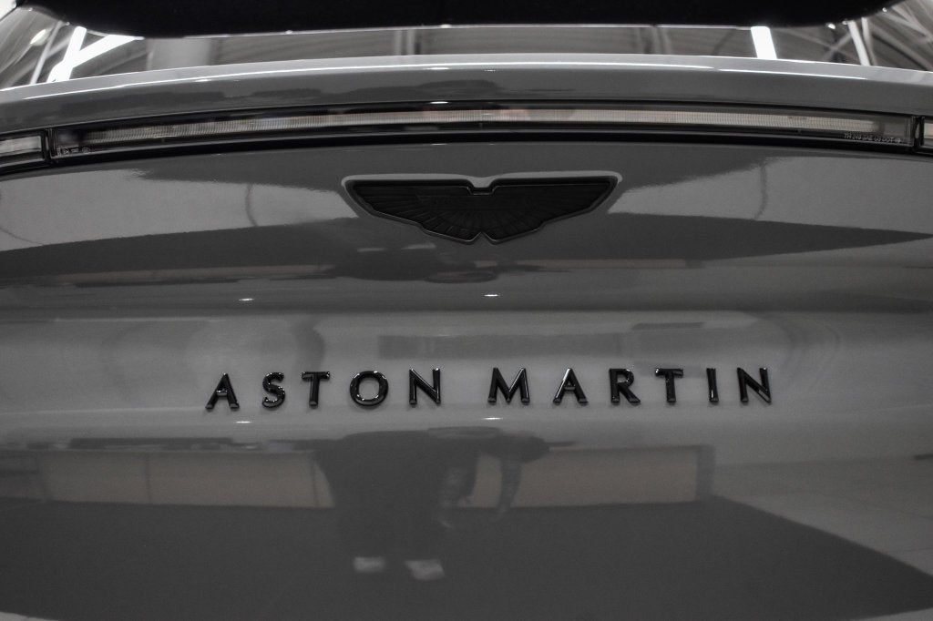 2022 Aston Martin DBX Base