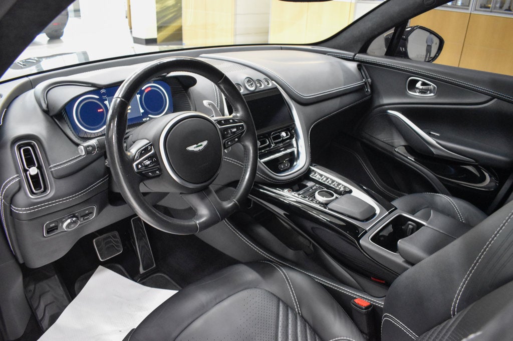 2022 Aston Martin DBX Base