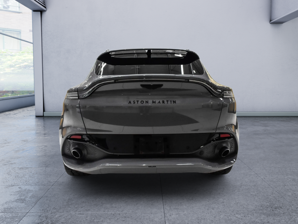 2022 Aston Martin DBX Base