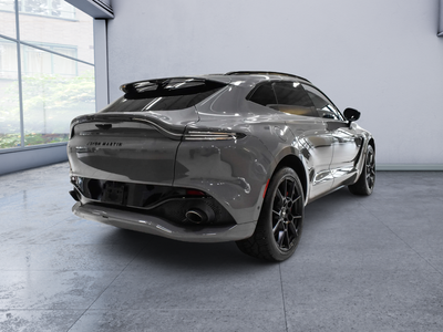 2022 Aston Martin DBX Base