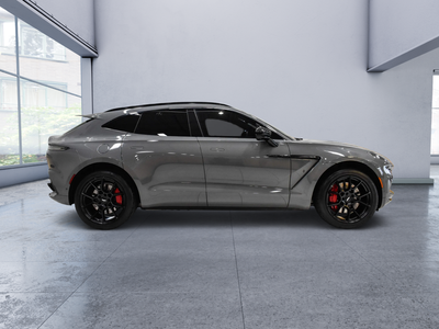 2022 Aston Martin DBX Base