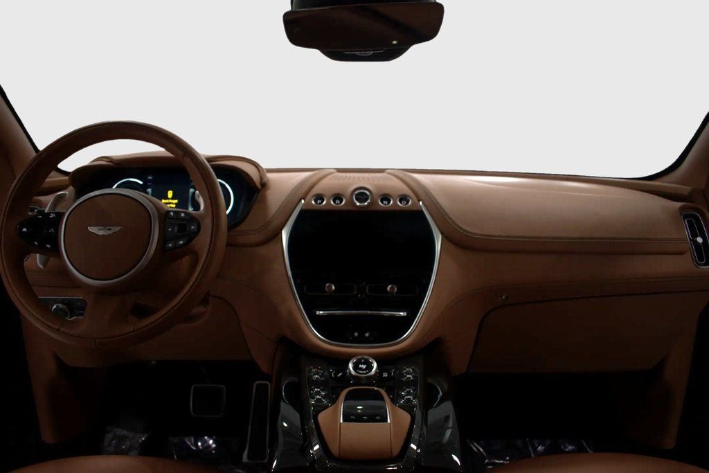 2023 Aston Martin DBX 707