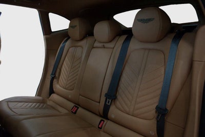 2023 Aston Martin DBX 707